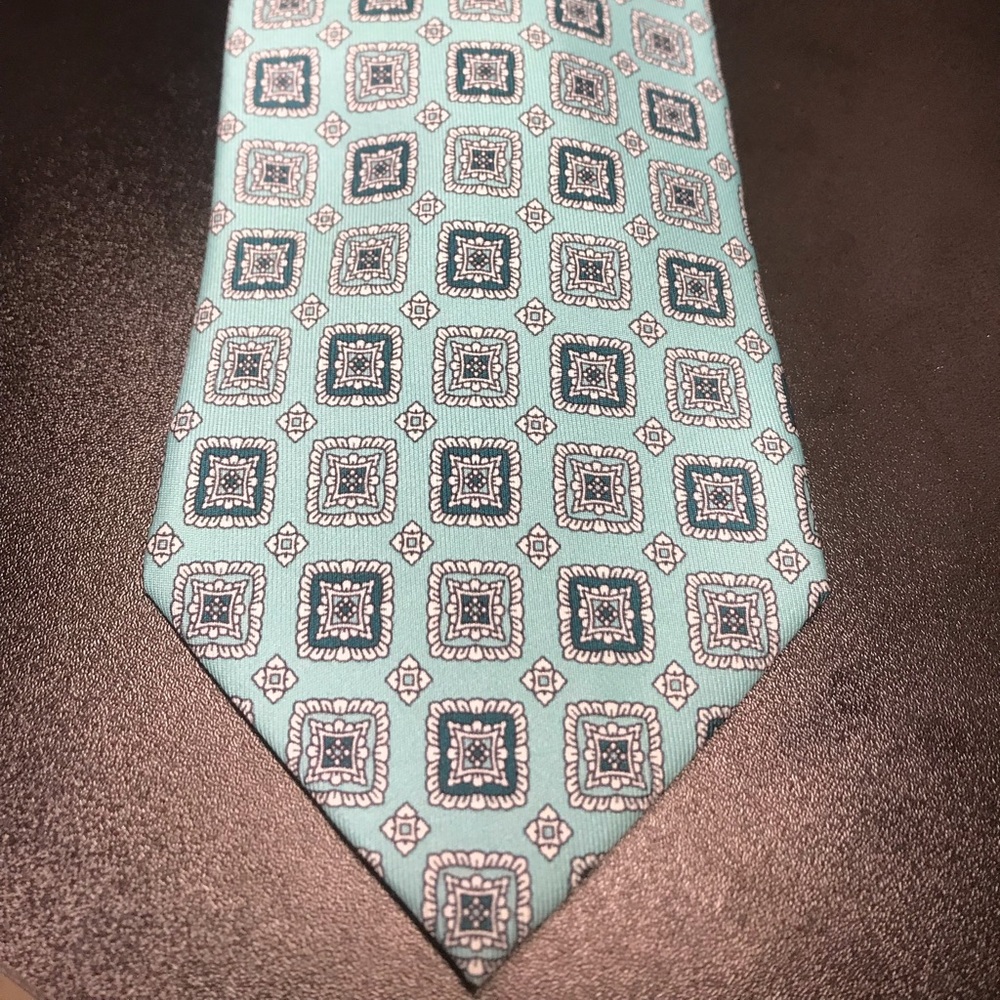 Brioni Neck Tie